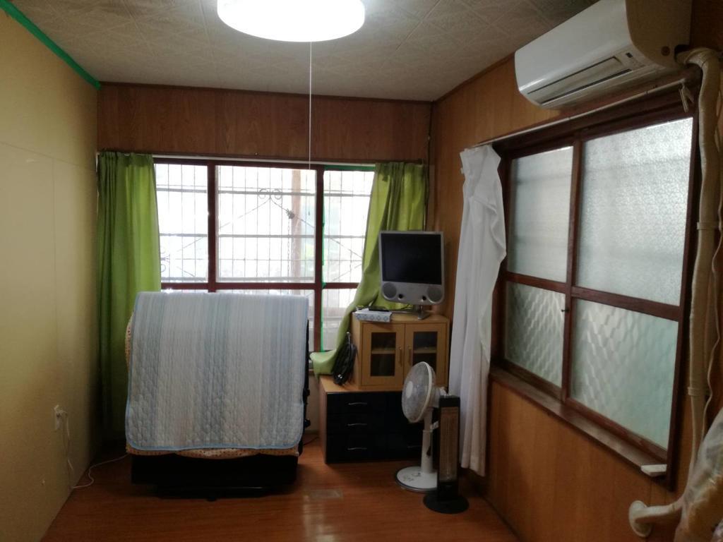 Koza Share House Hotell Okinawa Exteriör bild
